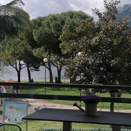 Appartement Lago Blu Riva del Garda Exterior photo